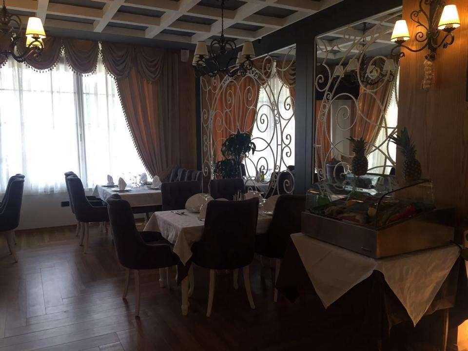 Hotel Mustang Vasqarr Restaurante foto
